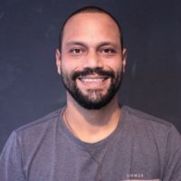 Aluno do treinamento de web marketing e vendas